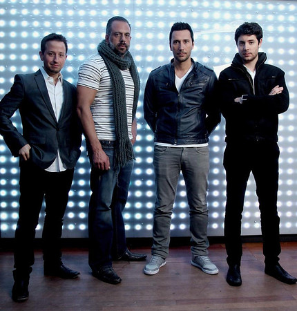 IMAGE: http://abinajmphotography.smugmug.com/photos/i-Zj27KCx/0/M/i-Zj27KCx-M.jpg